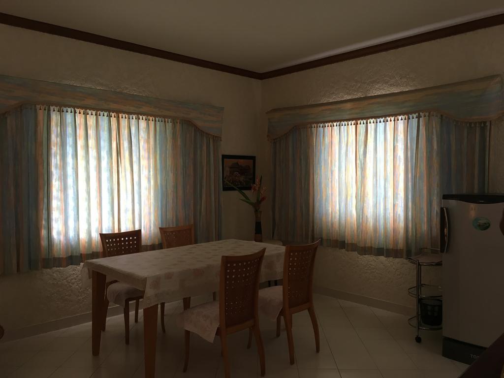 Peaceful Homestay Rawai Esterno foto
